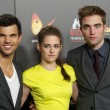 Kristen Stewart, l'attrice di "Twilight" compie 25 anni02