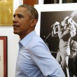 Giamaica, Barack Obama visita museo Bob Marley: "Ho tutti i suoi dischi06
