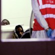 Naufragio, i superstiti sono arrivati a Catania. Fermati i due scafisti2