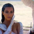 kim kardashian nuda deserto 03