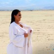 kim kardashian nuda deserto 13