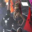 Miglior lavoro al mondo? Truccare le tette di Beyonce 22