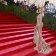 Miglior lavoro al mondo? Truccare le tette di Beyonce 3