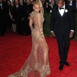 Miglior lavoro al mondo? Truccare le tette di Beyonce 5