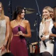 Cannes. Dita Von Teese, Eva Longoria, Gigi Hadid: sexy scollature evento Amfar02