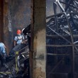 Filippine, rogo fabbrica infradito: più di 70 morti. Finestre erano sigilliate13