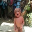 India, neonato con la febbre costretto a camminare dalla stregona