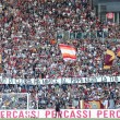 Lazio-Roma FOTO: scontri, stadio, striscioni e coreografie