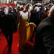 Cannes, Sean Penn e Charlize Theron mano nella mano sul red carpet06