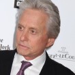 Michael Douglas sta diventando cieco, ha forma molto aggressiva di glaucoma