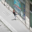"Riot", videogioco per No Expo e No Tav: assalto banca, auto polizia in fiamme 04