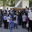 Roma: funerali Corazon Abordo FOTO Marino contestato: "Vergogna, vattene"4