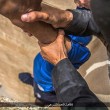 Iraq, Isis uccide 3 gay gettandoli da palazzo03