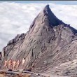 Terremoto Malesia causato da turisti nudi" (FOTO02