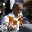 G7: Merkel fa gli onori di casa, Obama beve birra11