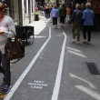 "text walking line" permette di chattare mentre si cammina