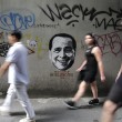Berlusconi come Mr Grey di "50 sfumature di grigio": i graffiti a Bangkok2