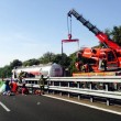 Incidente A12 Pisa-Viareggio, auto contro tir: morti 2 gemellini di 9 mesi03