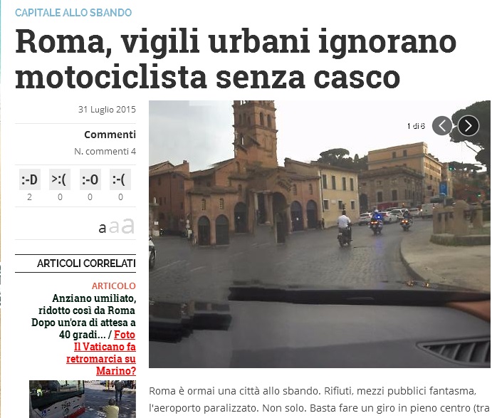 Roma, vigili urbani ignorano motociclista senza casco: le FOTO di Libero