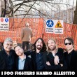 Foo Fighters fanno cose buone: aiutano Paolo Brosio... 03