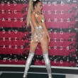 Mtv Awards: Miley Cyrus, nude look esagerato3