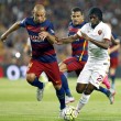 Javier Mascherano e Gervinho (foto Ansa)