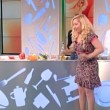 VIDEO YouTube, Lisa Fusco fa la spaccata su Rai Uno ma cade2