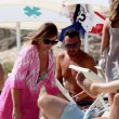 Maria Elena Boschi in spiaggia a Formentera23