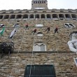 Alpinisti su Palazzo Vecchio per mettere parafulmine5
