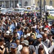 Marcia a piedi profughi siriani per fuggire i campi di Orban12