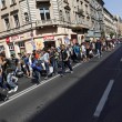 Marcia a piedi profughi siriani per fuggire i campi di Orban7