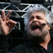 M5S grandi manovre. Grillo: rete vota leader. Ex con Civati