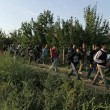 Ungheria, scontri migranti-polizia. Croazia nuova rotta6