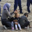 ngheria arresta 9mila migranti. Muro Orban sigilla confine171
