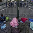 ngheria arresta 9mila migranti. Muro Orban sigilla confine24