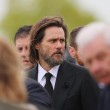 Jim Carrey ai funerali della sue ex fidanzata Cathriona White