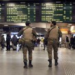 Bruxelles, allarme attentati: alzato il livello allerta16