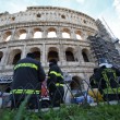 Colosseo, centurione minaccia suicidio2