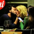 Francesco Renga, baci e carezze con Diana Poloni FOTO CHI01