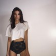 Emily-Ratajkowski-27