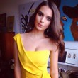 Emily-Ratajkowski-35