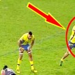 Giocatore spintona arbitro: "mi copri la visuale"5