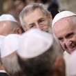 Papa in Sinagoga, storico abbraccio a Rabbino Di Segni5