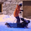 YOUTUBE Val d'Isere, Magaluf su neve: inglesi ubriachi e...4