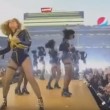 YouTube, Beyoncè balla e rischia di cadere al Superbowl