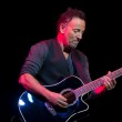 Bruce Springsteen, tutto esaurito in un minuto. E bagarini..