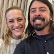 Dave Grohl incontra la bambina di "Heart-Shaped Box" FOTO