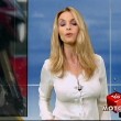 Tg2, Maria Leitner: la giacca stretta si apre e...11