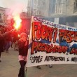 Milano, studenti Statale in corteo: "Aggrediti dai fascisti"01