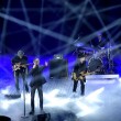 Sanremo, Lucio Dalla "canta" con gli Stadio4